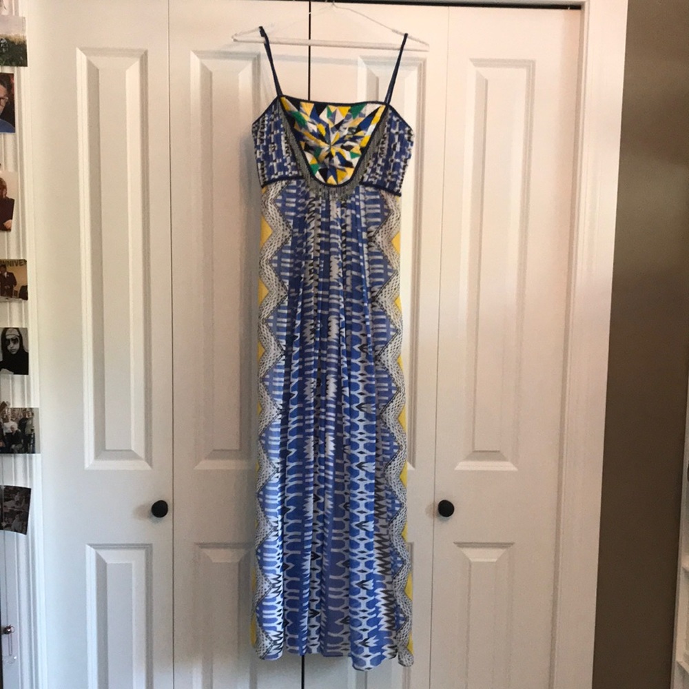 Absolutely stunning blue & white flowy maxi dress w/fab beading & embroidery